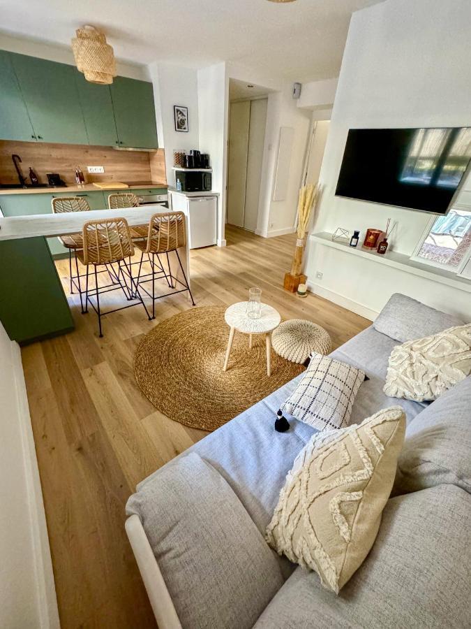 Cocon 2 Pieces Avec Grande Terrasse A Vauban * Marseilles